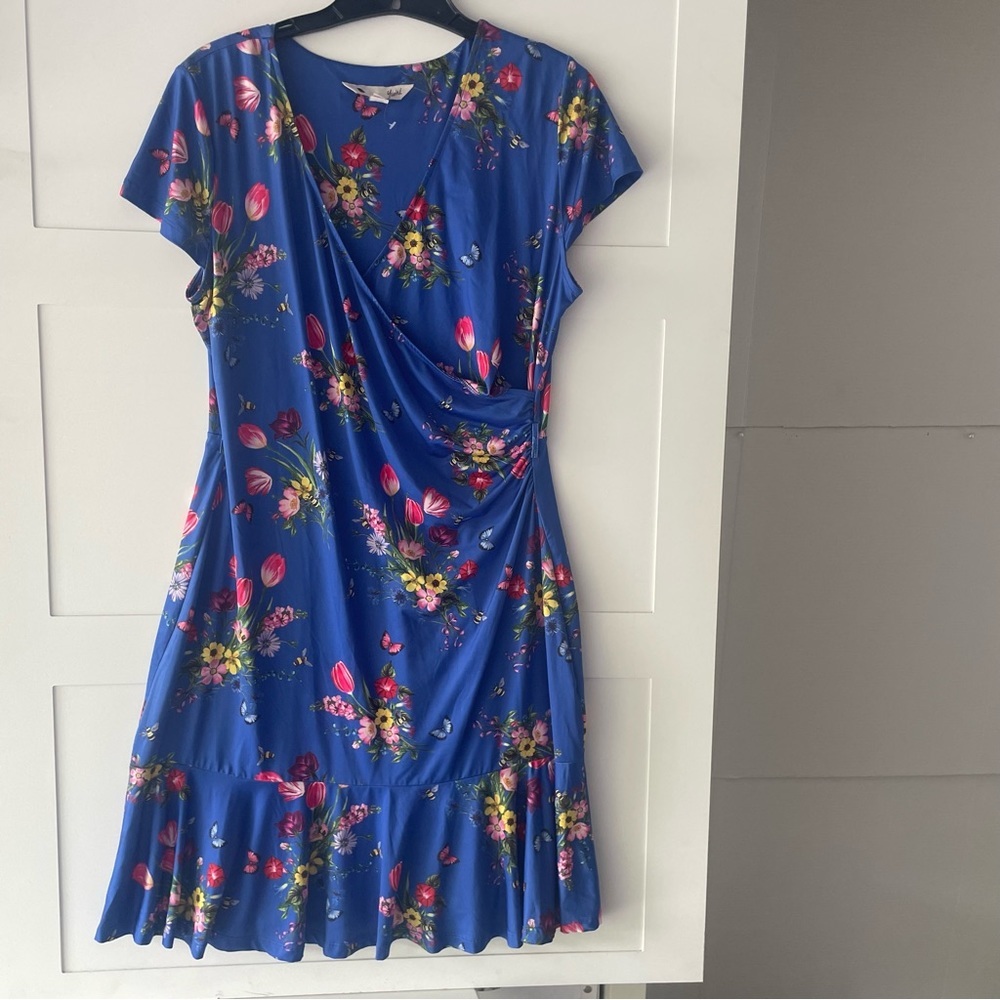 Yumi floral faux wrap ruffle bottom dress 15760